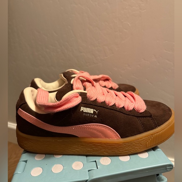 Puma Shoes - Puma Suede Sneakers Brown Pink Gum Sole Retro Y2K Skater Cute